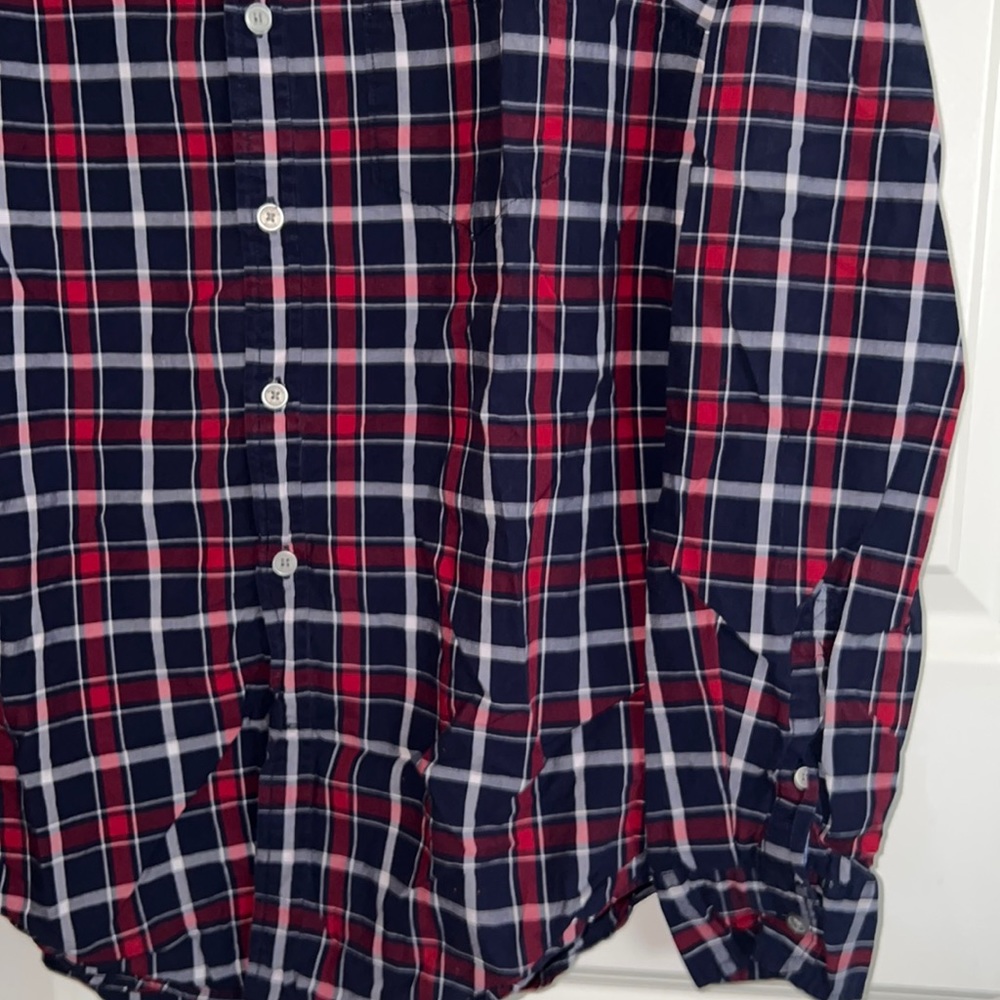 Aeo Navy/Red/White Pattern Button Down - image 4